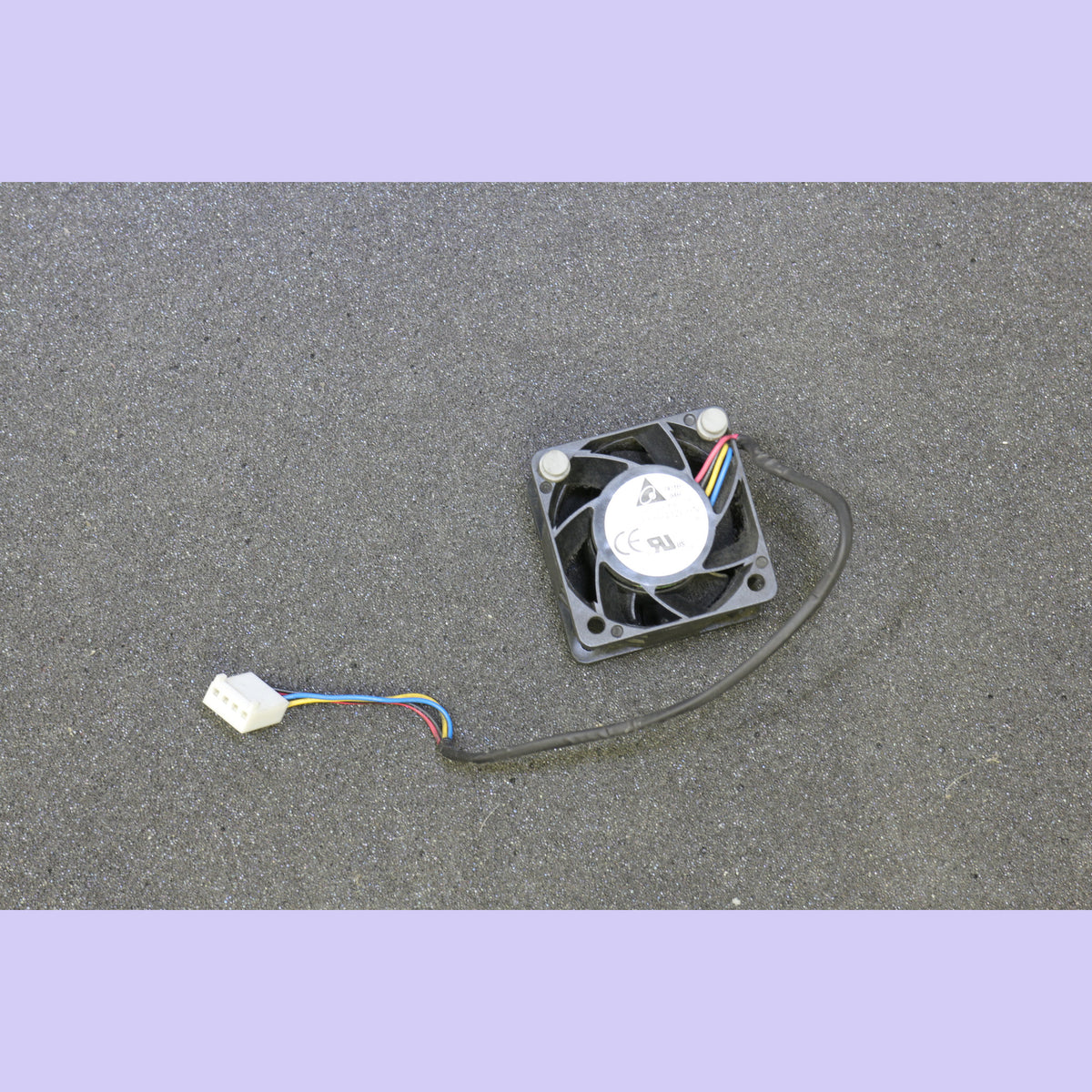 Delta FFB0412UHN-8L1M DC12V 0.81A Cisco MCS 7800