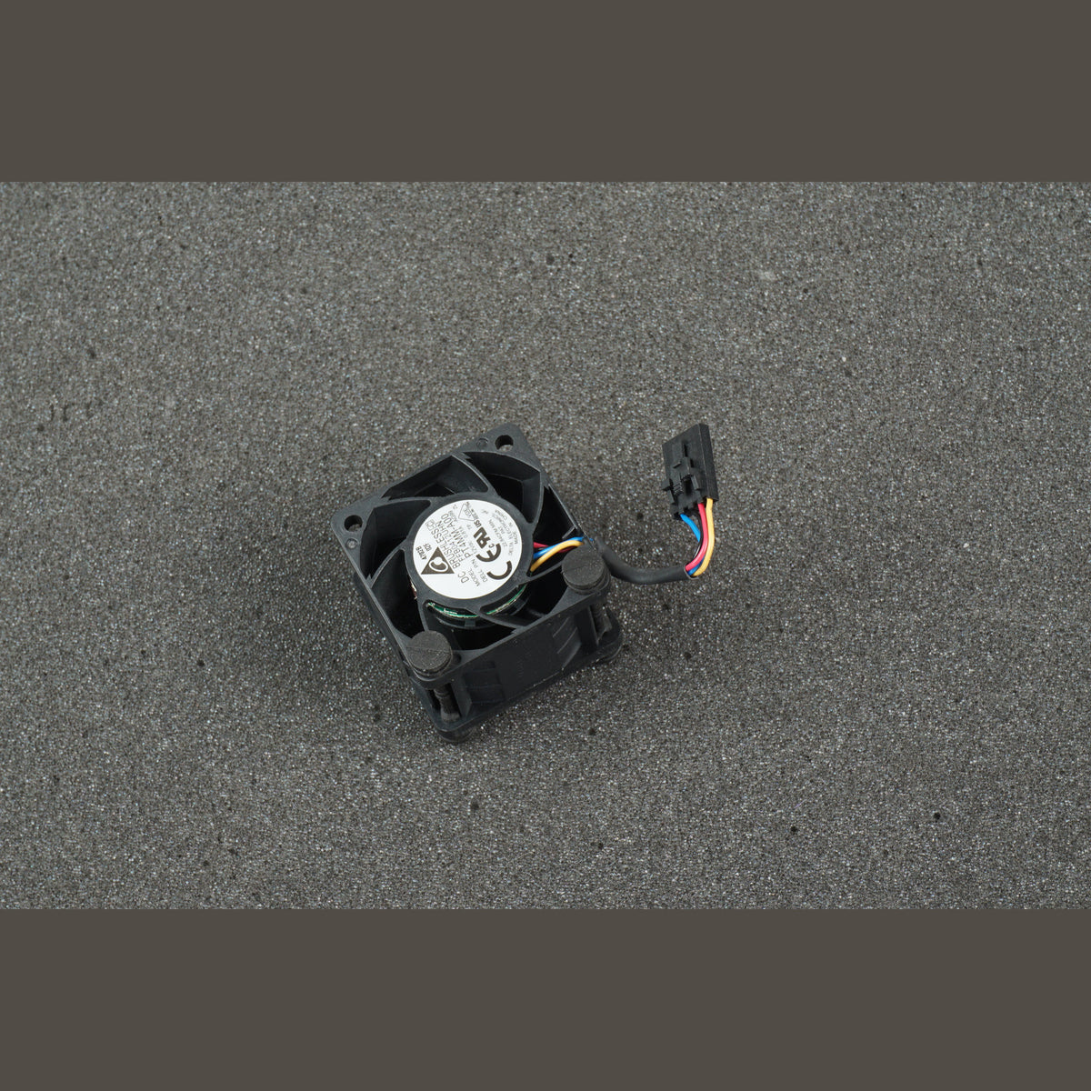 Dell W7GXP PT4JMM PowerEdge R210 II Chassis Fan 0W7GXP 0PT4MM