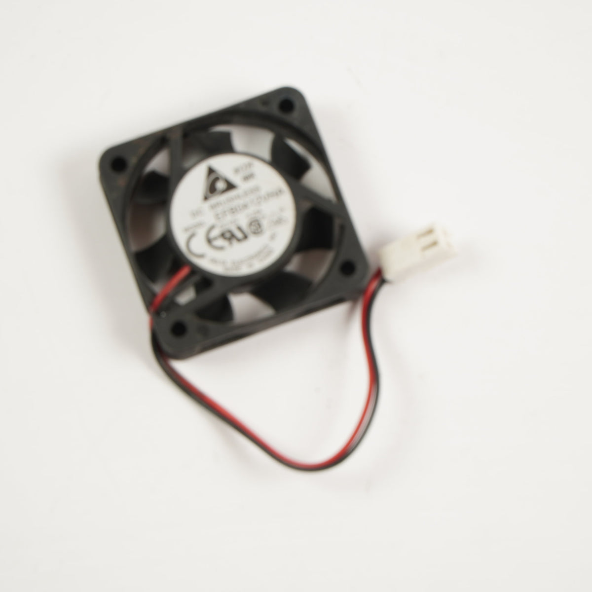 Delta EFB0412VHA 40mm x 10mm 2-Pin 2-Wire Fan DC12V 0.23A