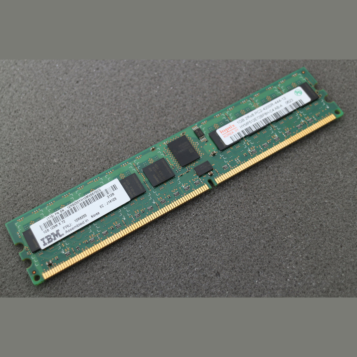 Hynix HHYMP512E72BP8H-C4 PC2-4200R-444-12 1GB Server Memory RAM