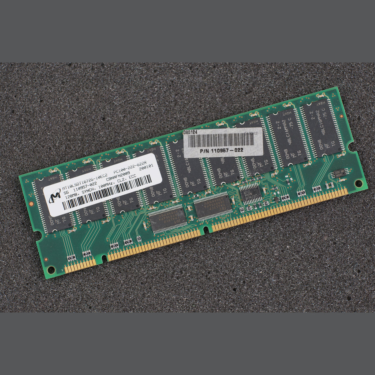 MT18LSDT1672G-10EC2 PC100-222-622R 128MB ECC Server Memory RAM