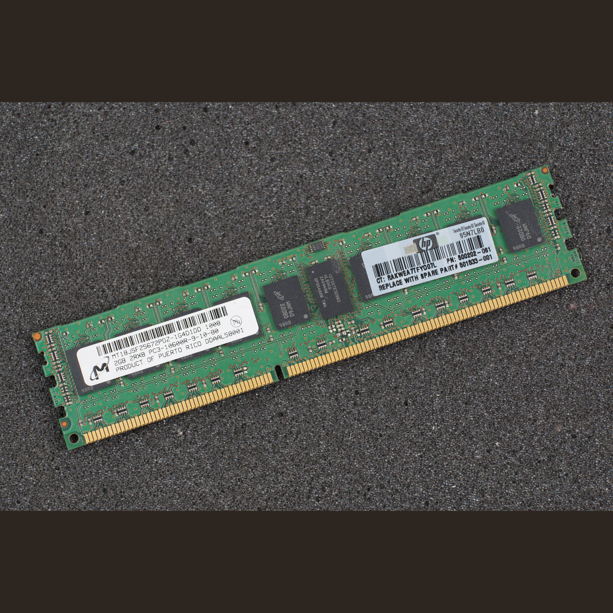 MT18JSF25672PDZ-1G4D1DD PC3-10600R-9-10-B0 2GB Server Memory RAM