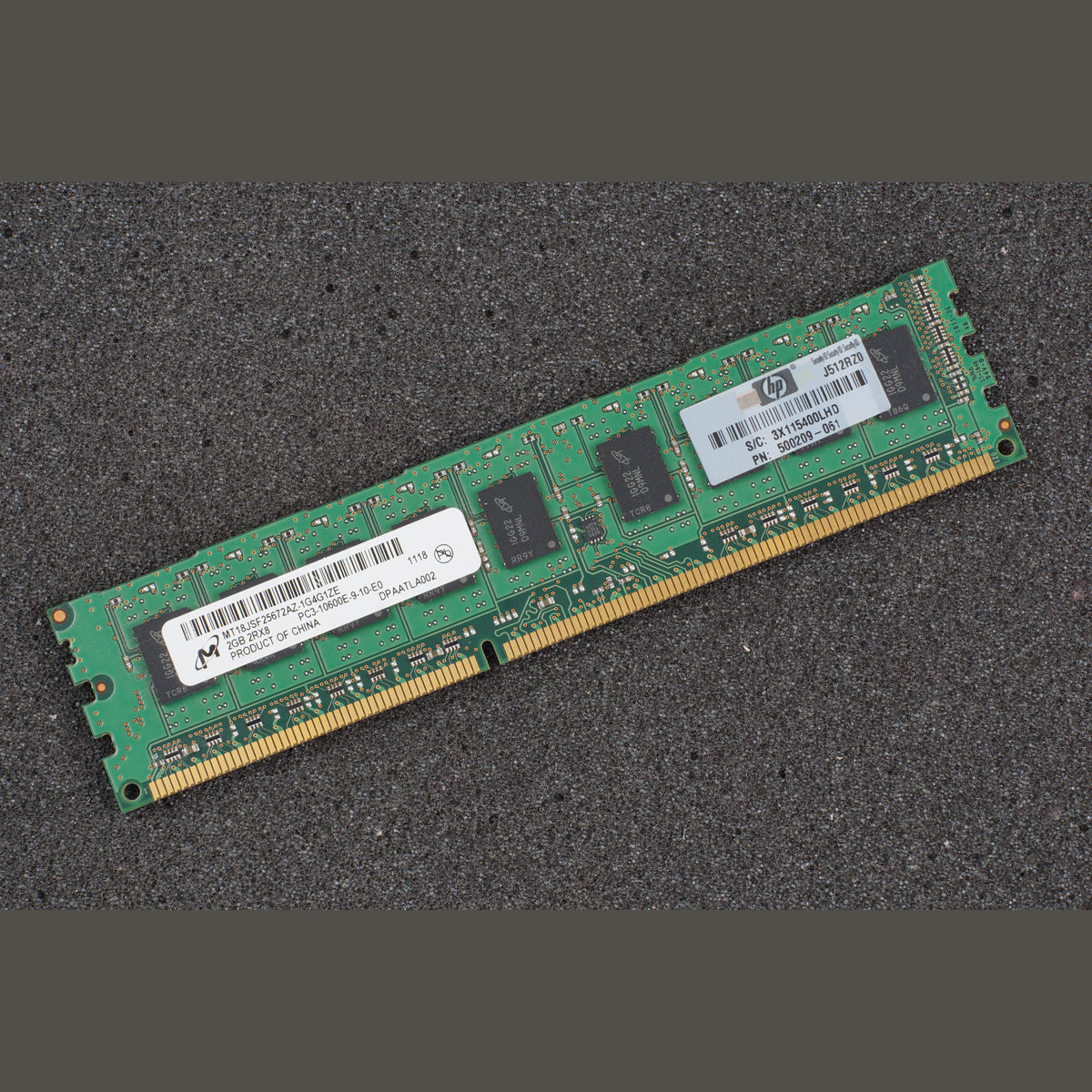 MT18JSF25672AZ-1G4G1ZE PC3-10600E-9-10-E0 2GB Server Memory RAM