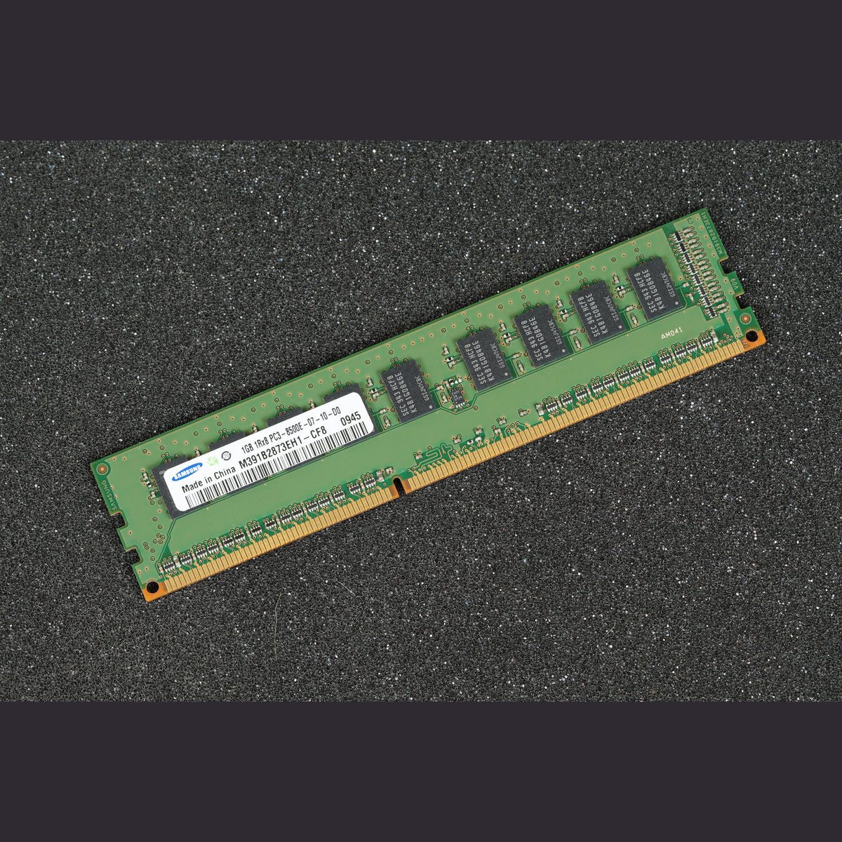 M391B2873EH1-CF8 Samsung 1GB PC3-8500E-07-10-D0 Server Memory RAM