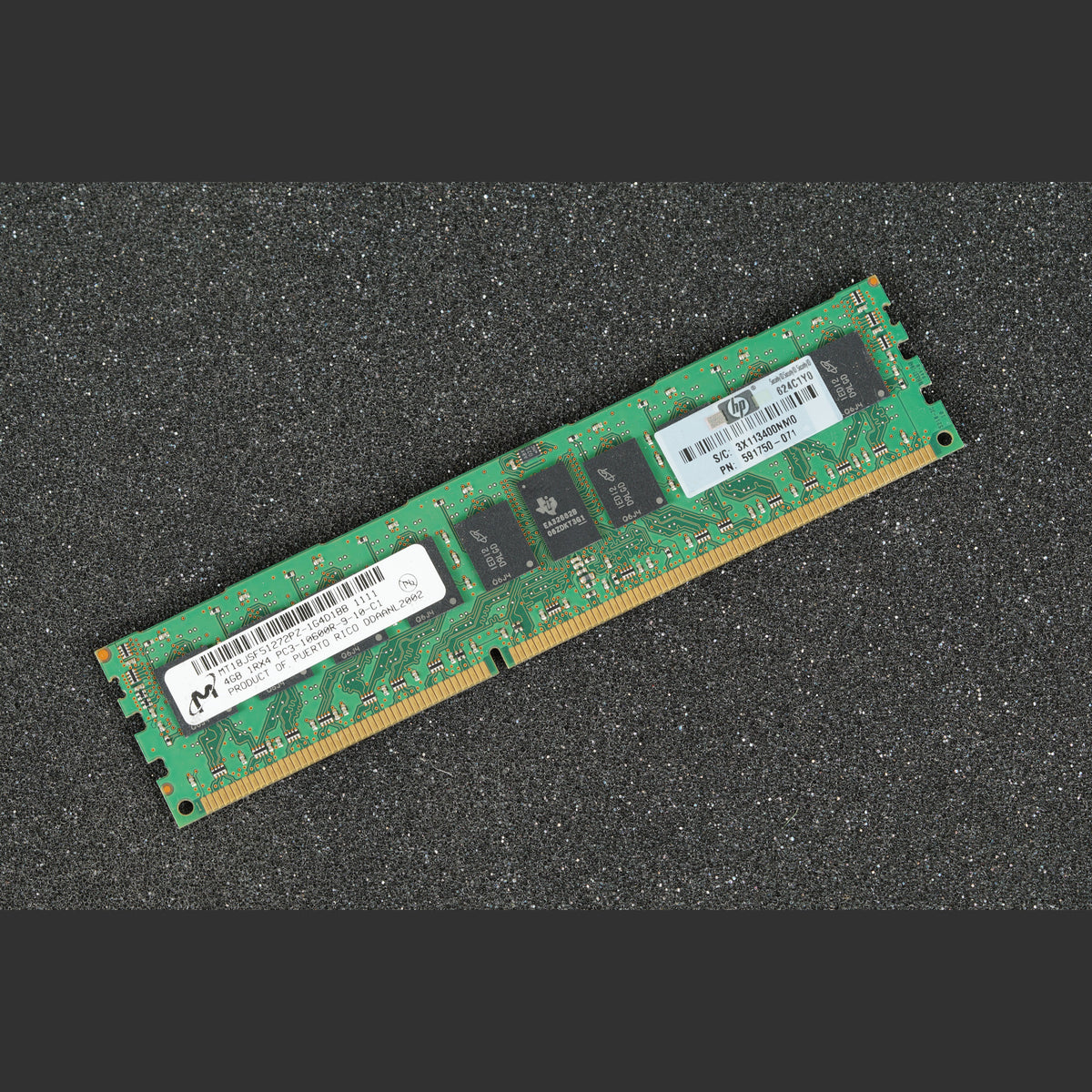 MT18JSF51272PZ-1G4D1BB 4GB PC3-10600R-9-10-C1 Server Memory RAM