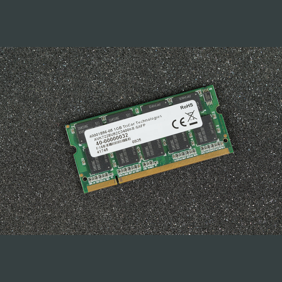 40001856-05 1GB TriCor YE377105028GB 40-00000032 Memory RAM