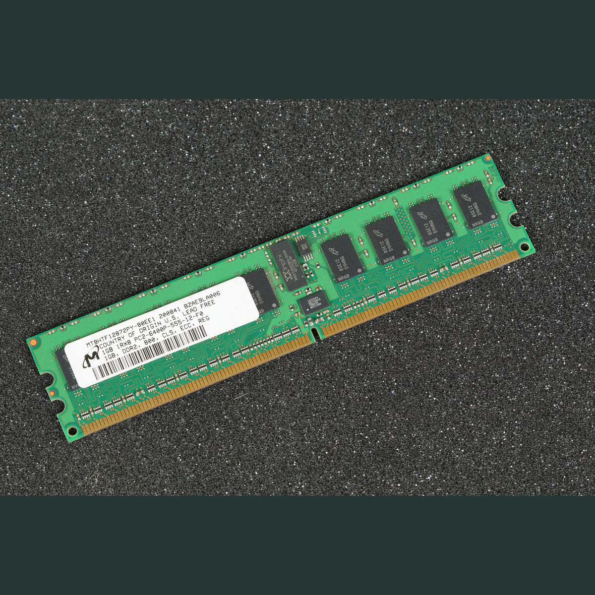 MT9HTF12872PY-80EE1 1GB PC2-6400P-555-12-F0 Memory RAM