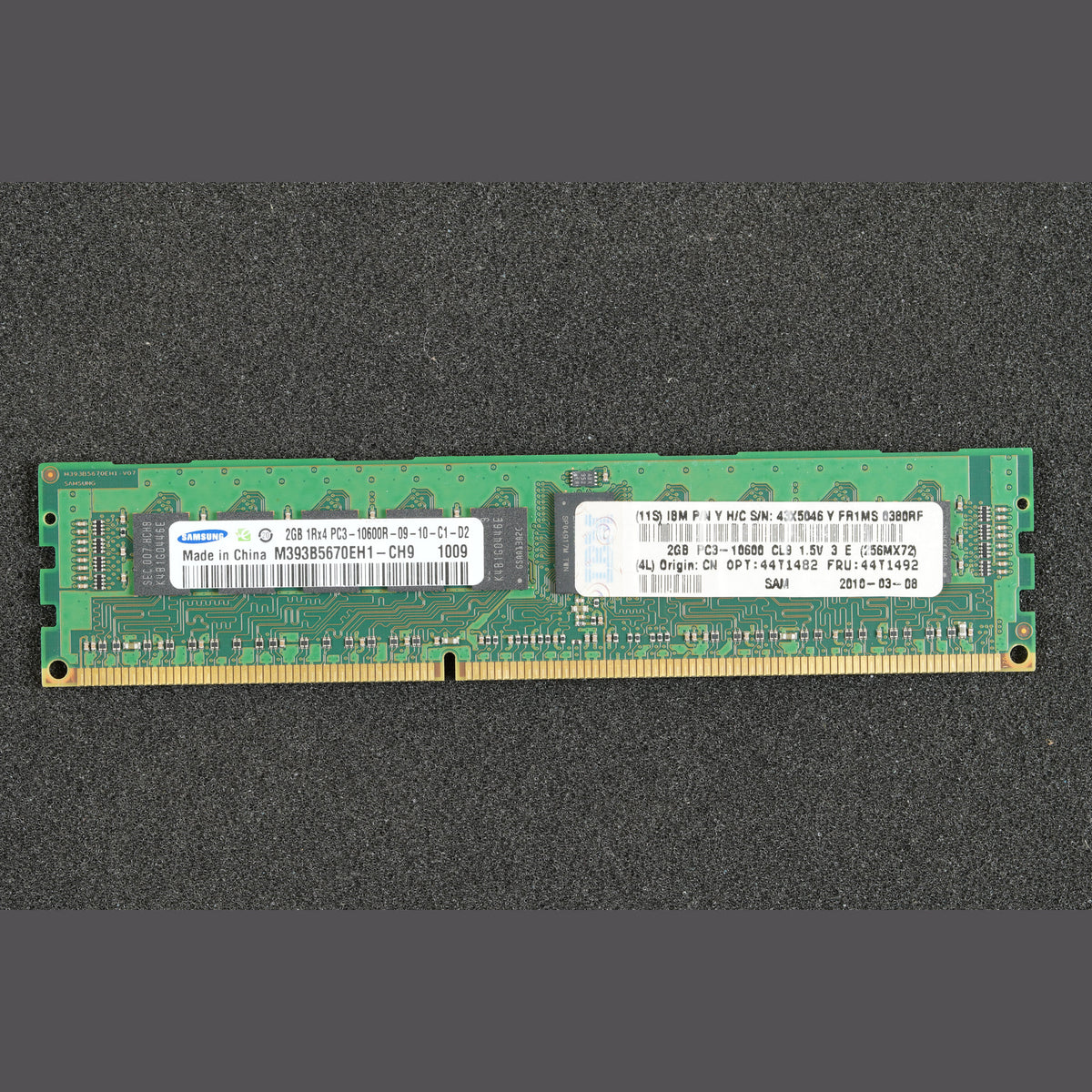 Samsung M393B5670EH1-CH9 PC3-10600R-09-10-C1-D2 2GB ECC Registered Memory RAM