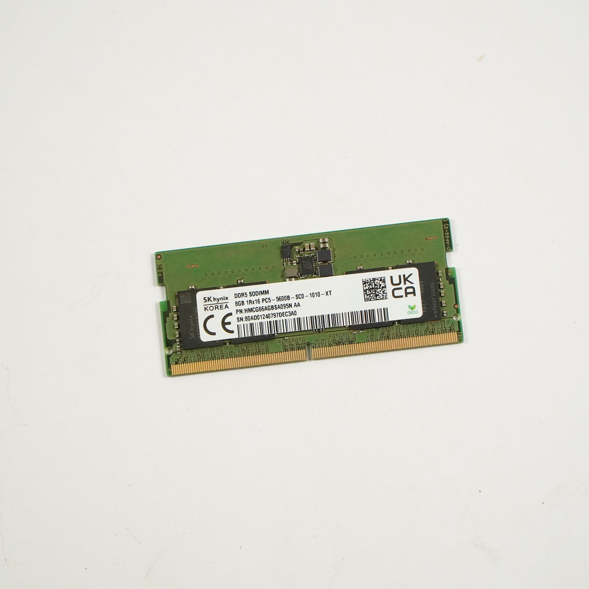 SK Hynix HMCG66AGBSA095N 8GB 1Rx16 PC5-5600B-SC0-1010-XT SODIMM Memory