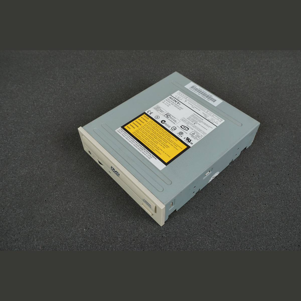Sony DDU1612 Beige IDE DVD-ROM Disk Drive