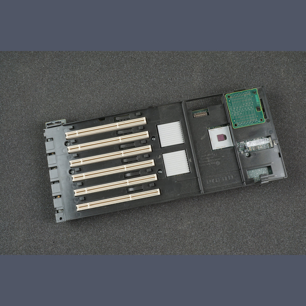 HP 280614-001 Proliant DL740 PCI-x Slot Board