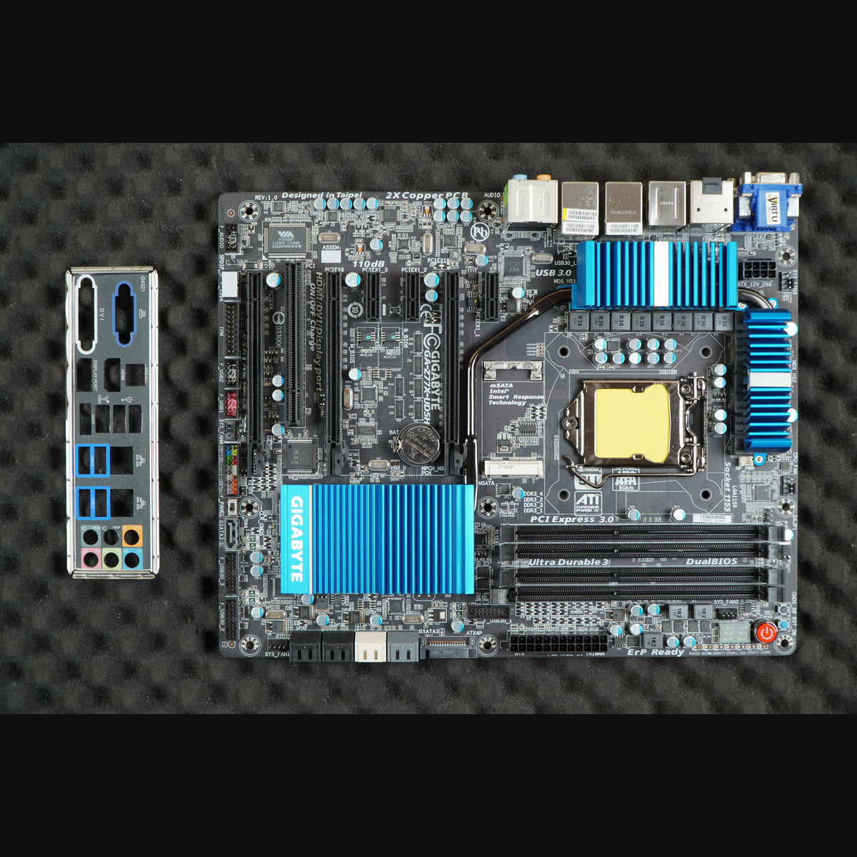 Gigabyte GA-Z77X-UD5H Motherboard Socket 1155 System Board
