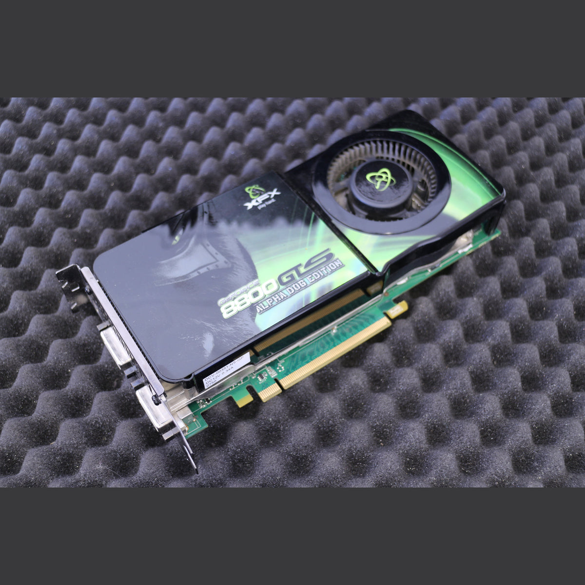 XFX GeForce 8800GTS Alpha Dog 512MB PCI-E Dual DVI Graphics Card