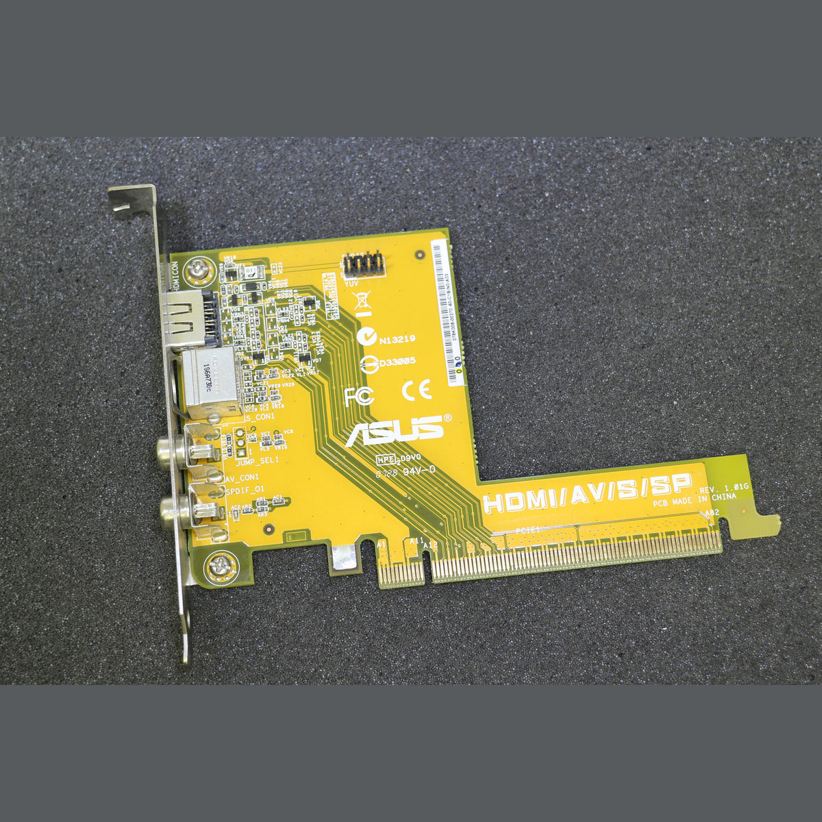 ASUS M2A-VM Graphics Expansion Card HDMI/AV/SP