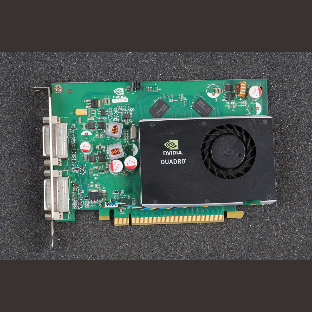 PNY VCQFX380-PCIE-T Quadro FX 380 256MB PCIe Graphics Card Dual DVI