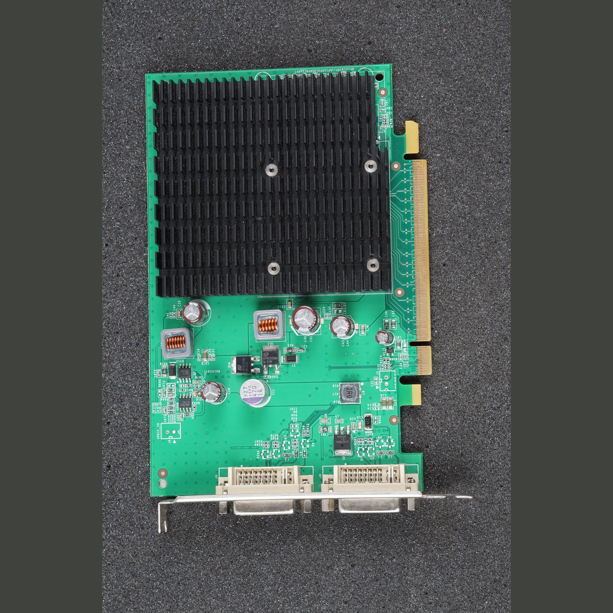 Fujitsu S26361-D2422-V936 GeForce 9300GE 256MB PCIe Graphics Card Dual DVI