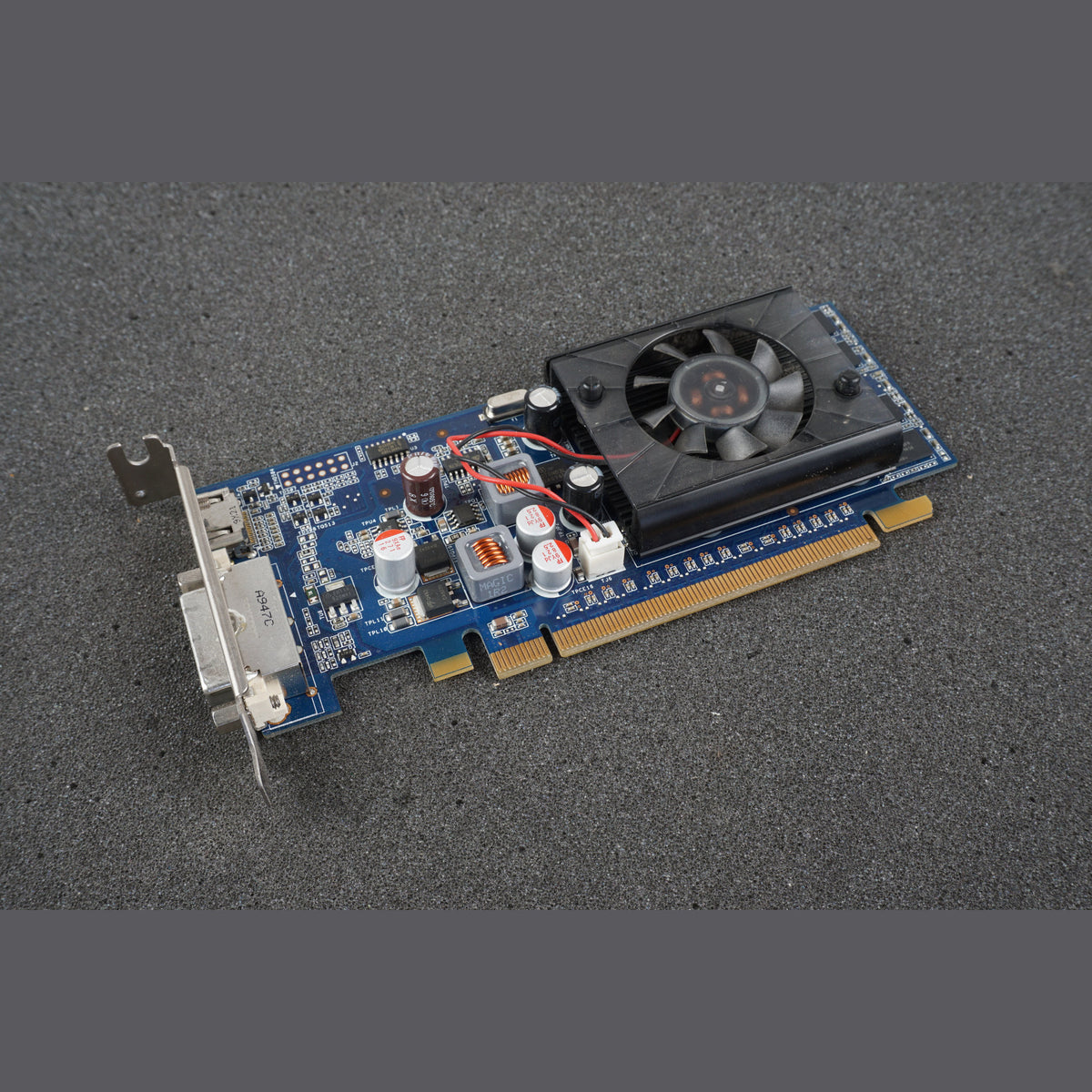Dell TFD9V 0TFD9V Low Profile GeForce 310 512MB PCIe DVD HDMI Graphics Card
