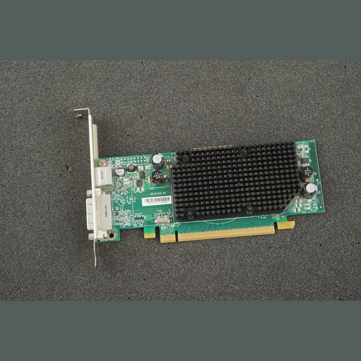 Dell FM349 0FM349 Radeon HD 2400 256MB PCIe DVI Graphics Card