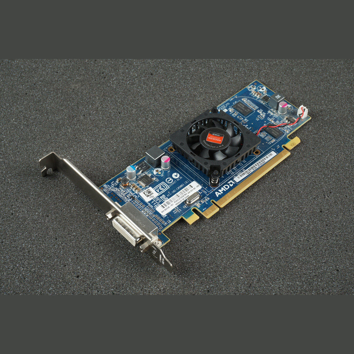 HP 697246-001 AMD Radeon HD 6350 512MSB PCIe DMS-59 without cable