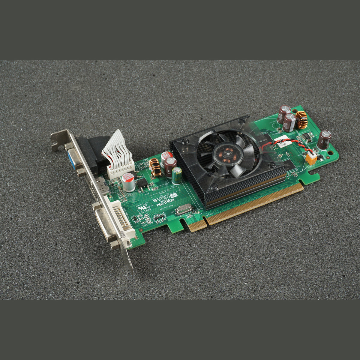 Dell F342F 0F342F ATI Radeon HD 3450 256MB PCIe HDMI DVI GA Graphics Card