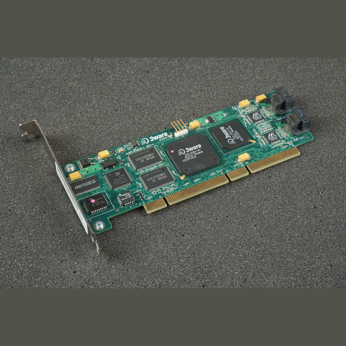 3Ware Escalade 8506-4LP 4-Port PCI-X SATA RAID Card 700-0188-00