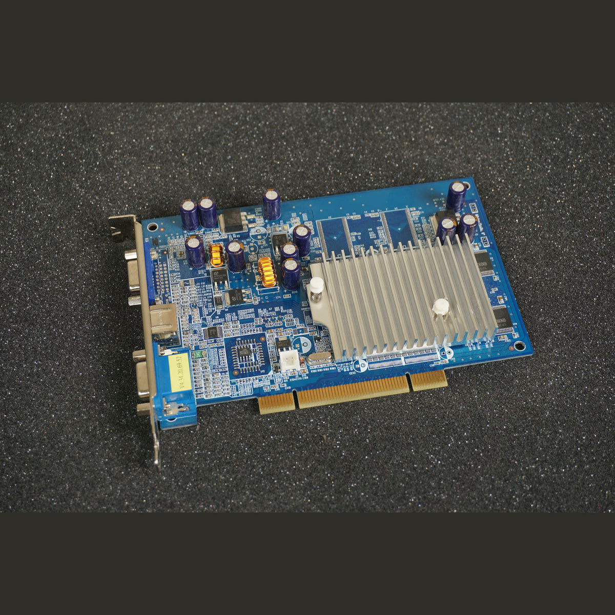 GF05500PUD11O/0C PNY GeForce FX5500 128MB PCI Graphics Card Dual VGA S-VIDEO