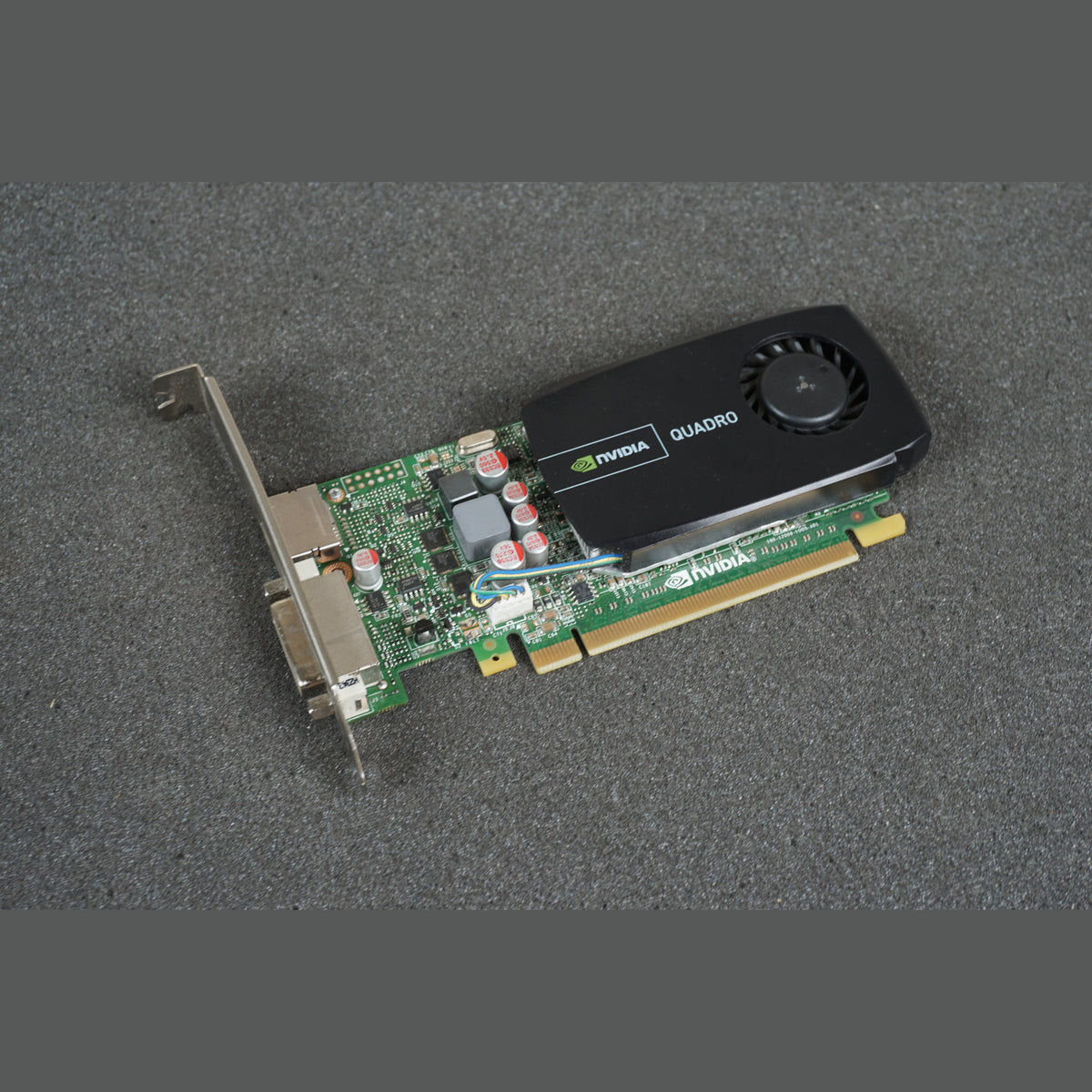 5YGHK 05YGHK Dell nVidia Quadro 600 1GB HDMI DP PCIe Graphics Card