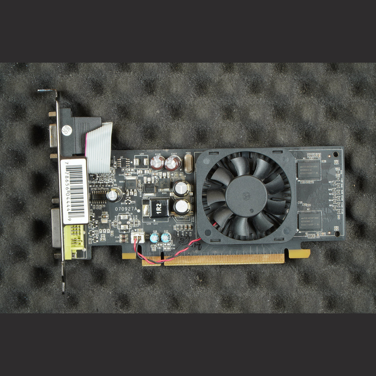 PV-T66S-YAH XFX GeForce 8400 GS 512MB PCIe DVDi VGA S-Video Card