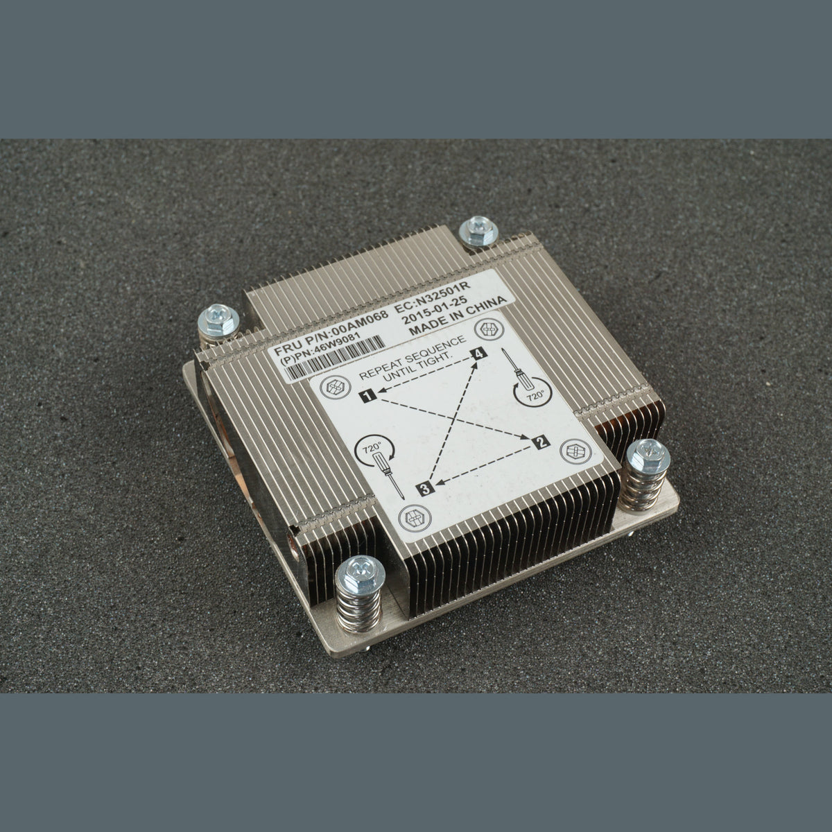 IBM FRU 00AM068 Heatsink 46W9081 x3250 M5