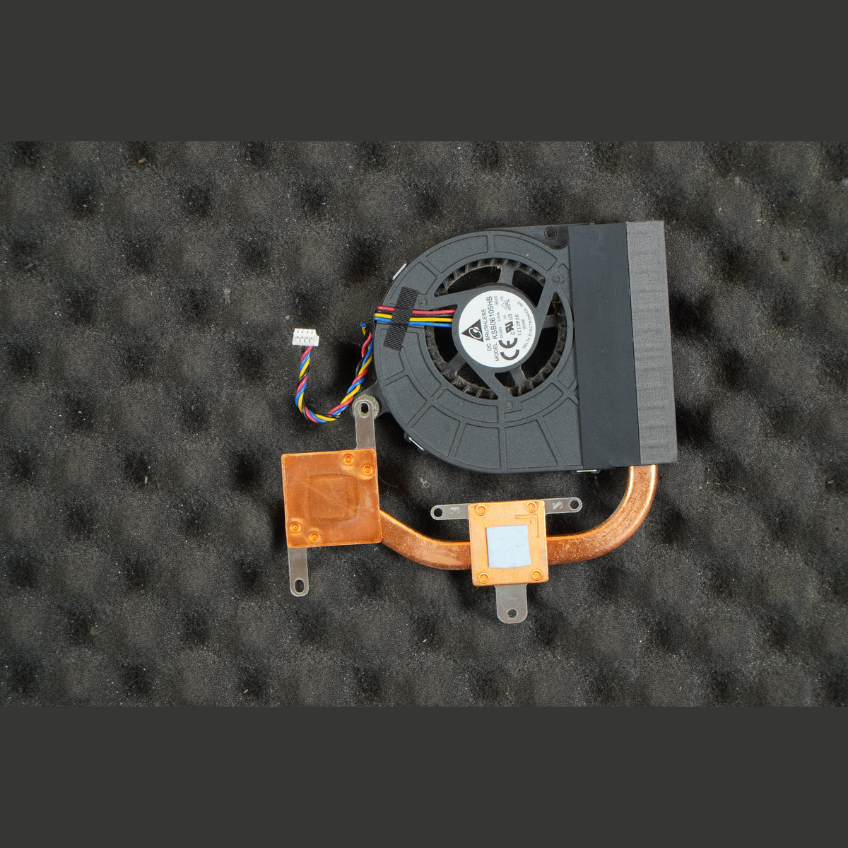 Asus EeeBox NE785H Heatsink & Fan Delta KSB06105HB-9E2S