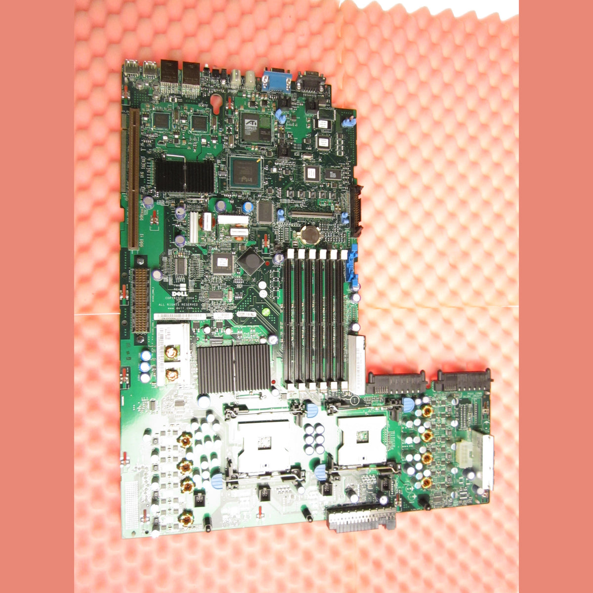 Dell PowerEdge 2850 Motherboard Y5004 0Y5004