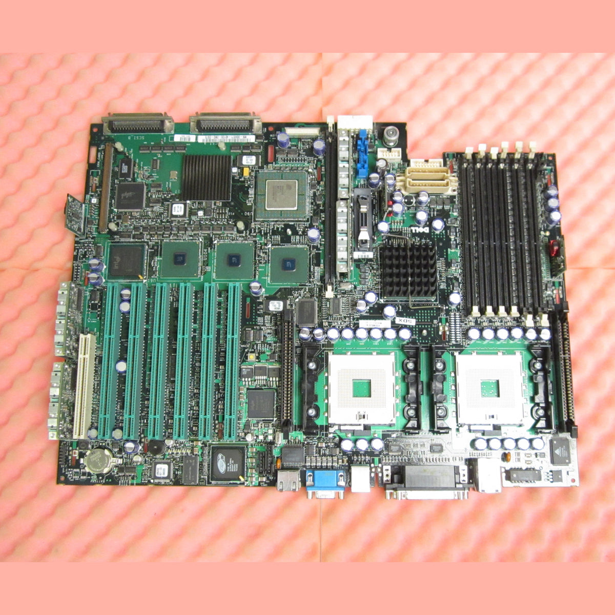 Dell PowerEdge 2600 Motherboard 6X871 06X871 PE2600 System Board