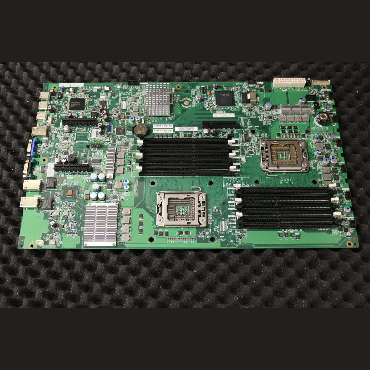 Fujitsu Siemens Primergy RX200 S5 Motherboard S26361-D2786-A100 System Board