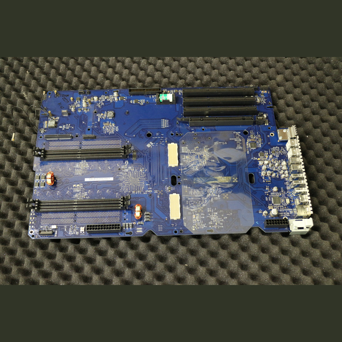 Apple PowerMac G5 A1047 630-6691 Motherboard Logic System Board T6688