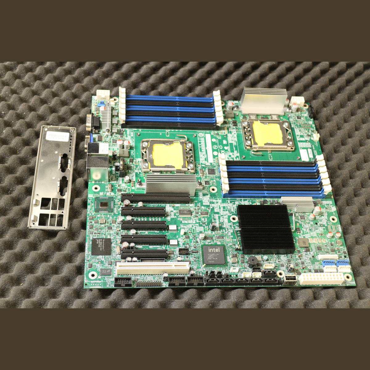 Intel Server Board S5520HC E26045-407 Motherboard Socket 1366 System Board