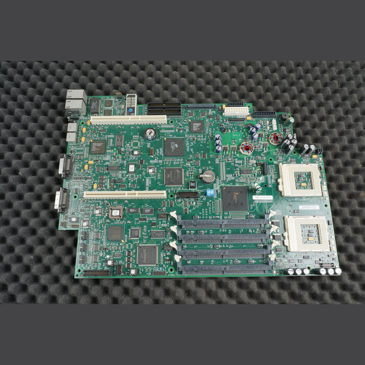IBM X-Series 330 Motherboard FRU 32P0848 System Board