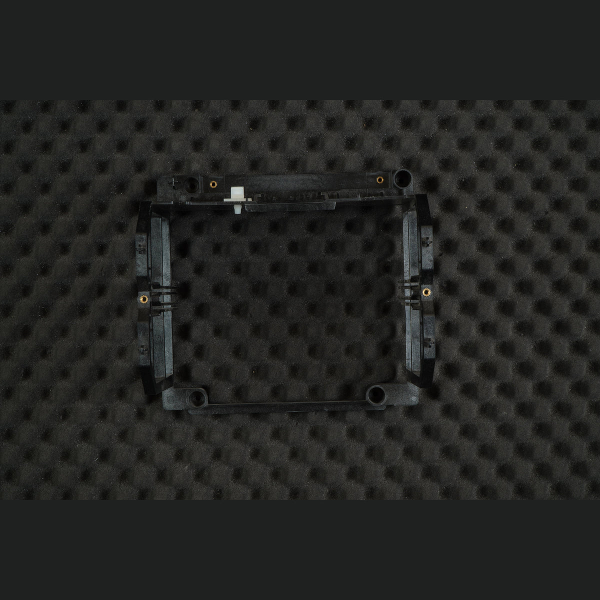 Dell CD672 0CD672 Precision 690 Memory Slot Support Bracket