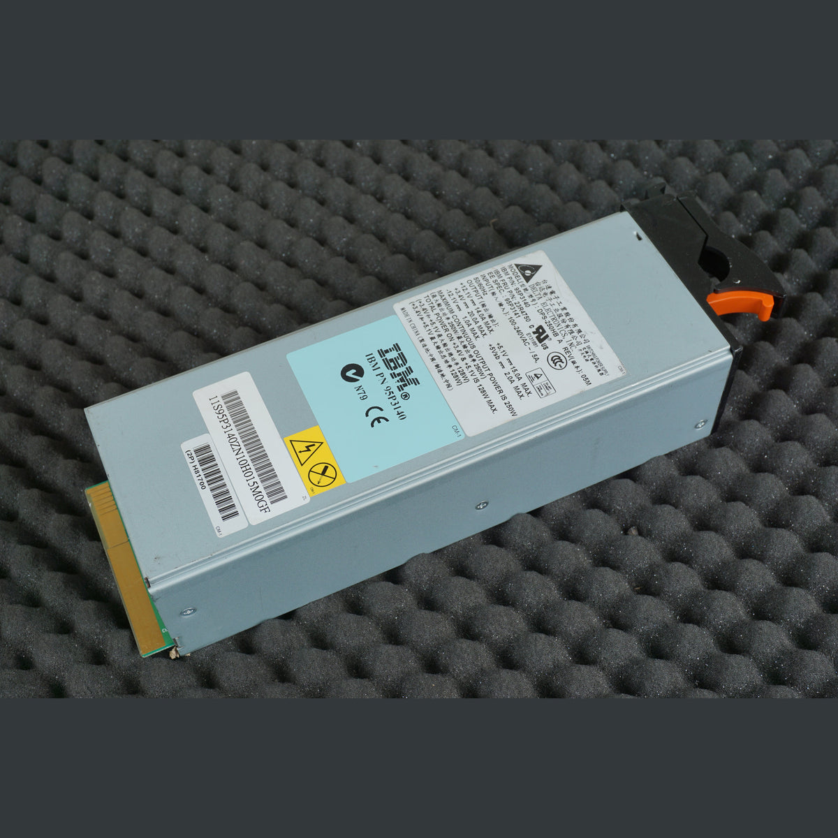23R4750 IBM Delta DPS-250HB A 95P3140 Power Supply 250W PSU