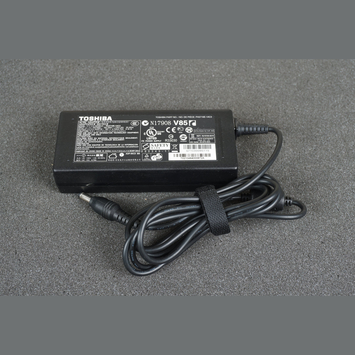PA3716E-1AC3 Toshiba Power Supply Adapter 19V 4.74A