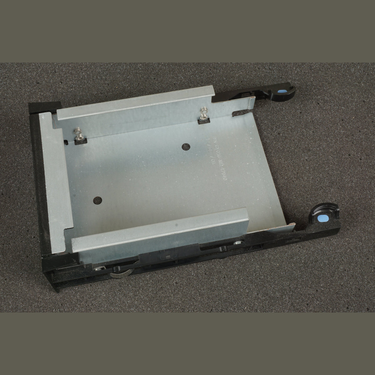 GY016 Dell PowerEdge R710 Drive Bay Blank Filler