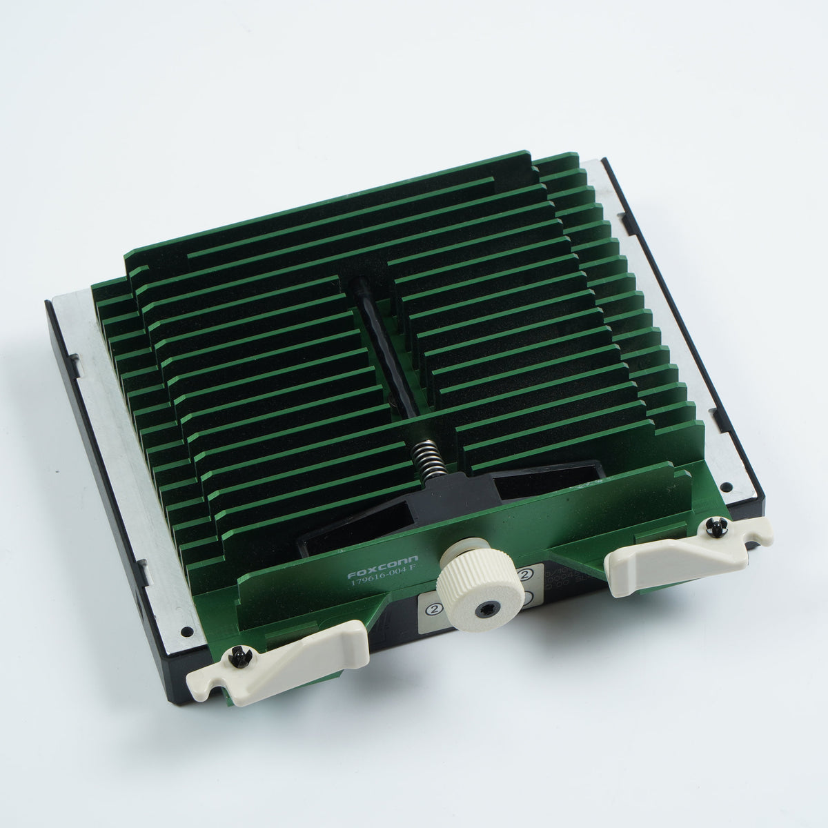 Intel SL4XZ Pentium III Xeon 900MHz Slot 2 Processor Compaq 179616-004 Heatsink