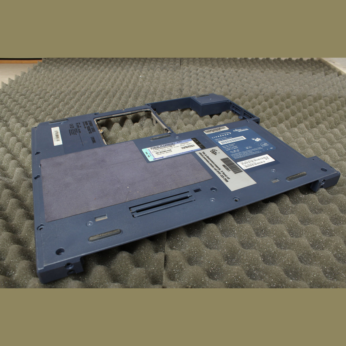 Fujitsu Siemens Lifebook E7010 Laptop Bottom Base Cover CP130101