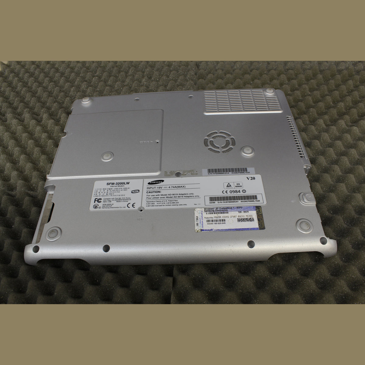 Samsung V20 Laptop Bottom Base Cover BA61-00484