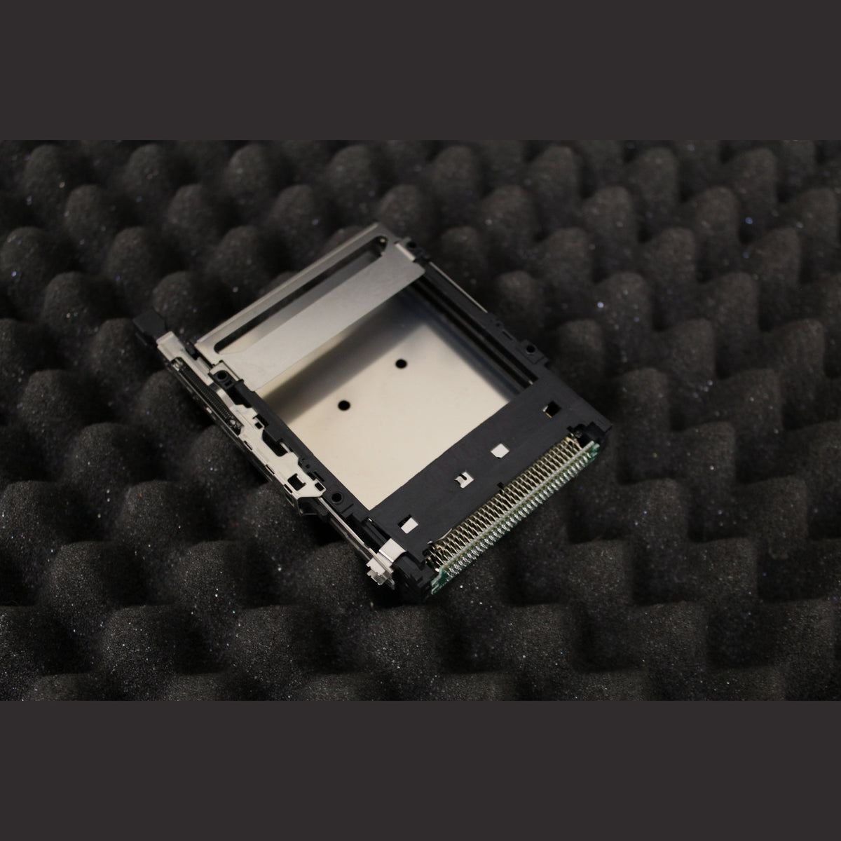 HP Compaq nw8000 Laptop PCMCIA Caddy Cage Board