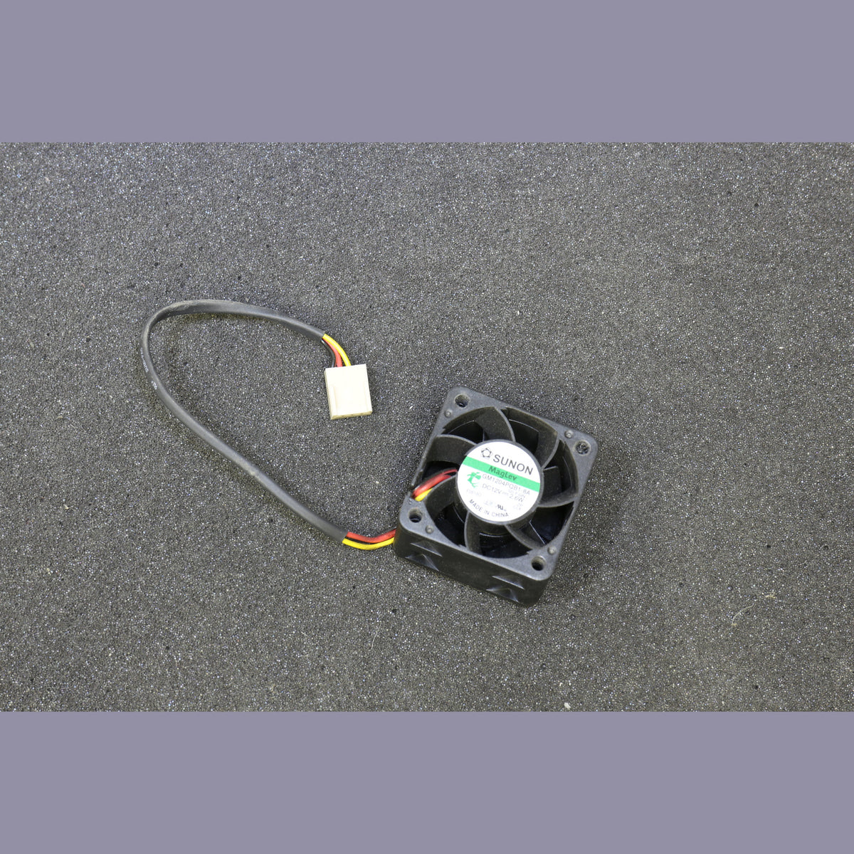 Sunon GM1204PQB1-8A 40x40x28mm Fan 3-Wire 4-Pin DC12v 2.6W WatchGuard XTM 505