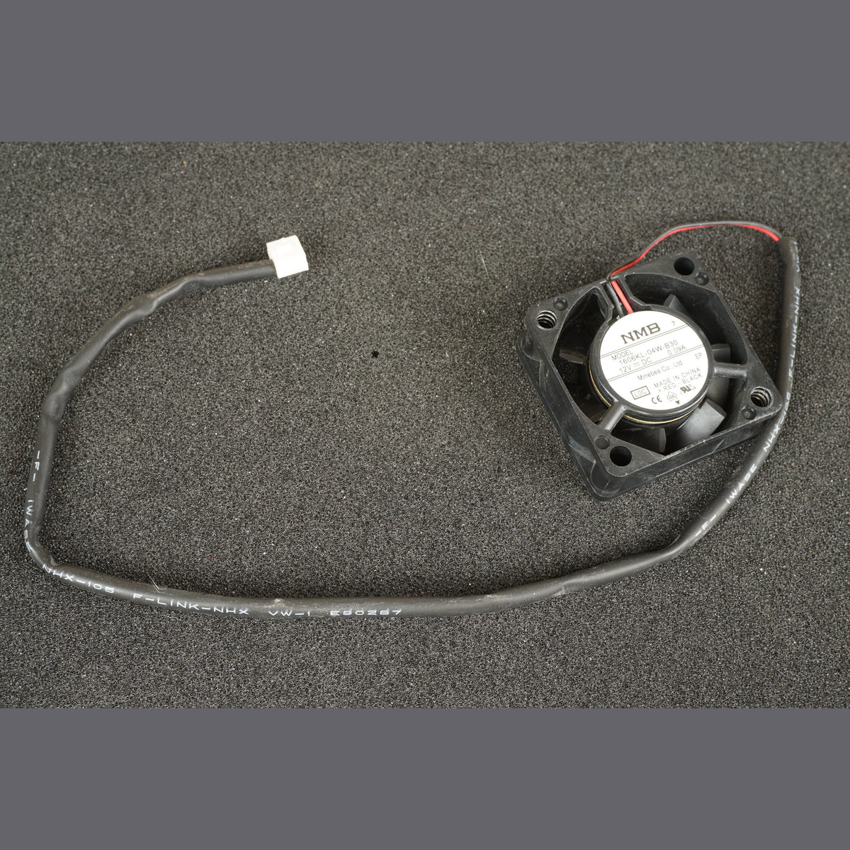 1606KL-04W-B30 NMB 40x40x10mm DC12V 0.09A 3-Pin 3-Wire Fan