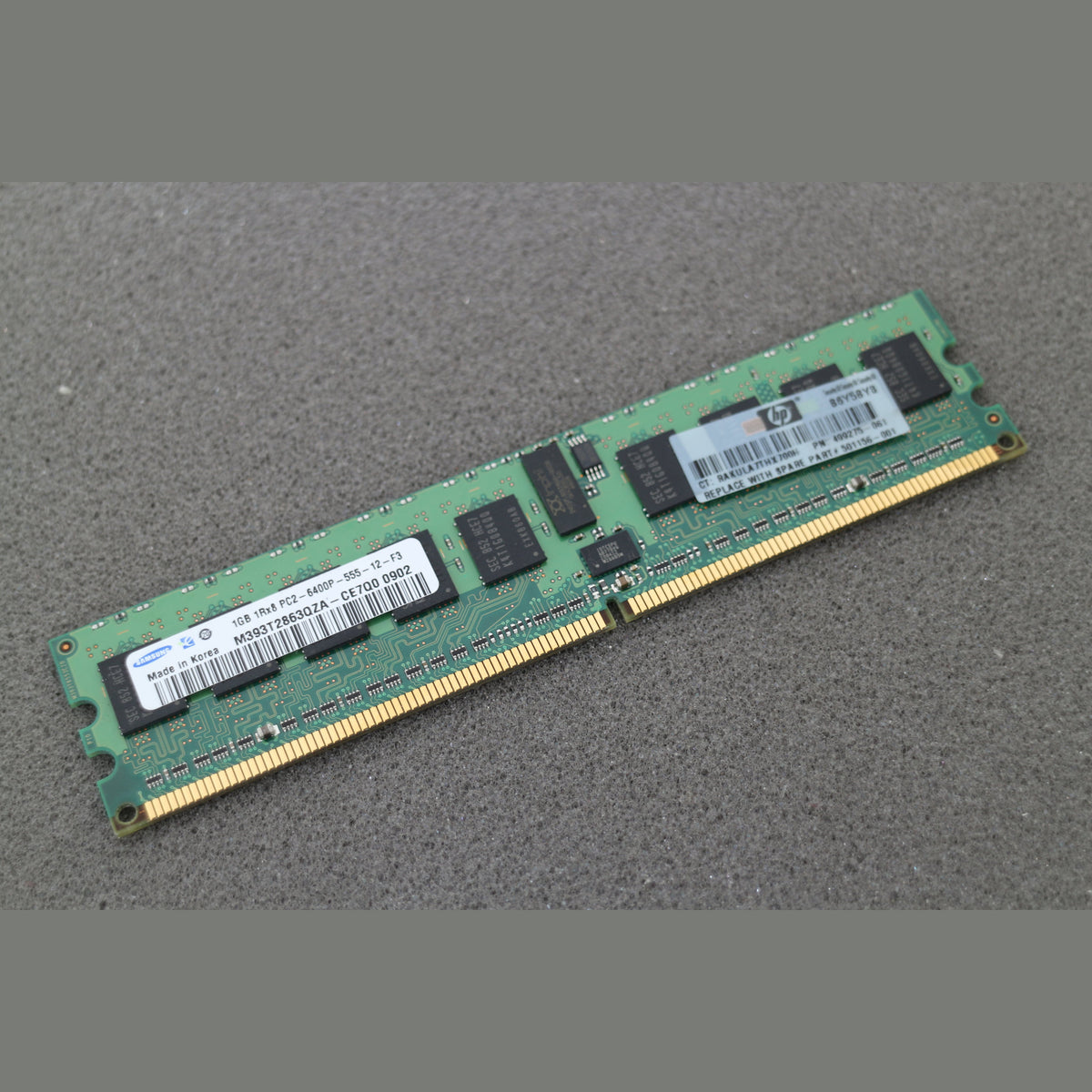 Samsung M393T2863QZA-CE7 PC2-6400P-555-12-F3 1GB Server Memory RAM