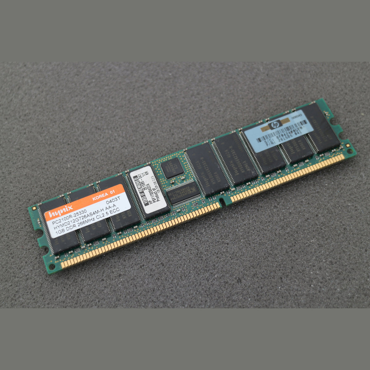 Hynix HYMD212G726AS4M-H PC2100R-25330 1GB Server Memory RAM