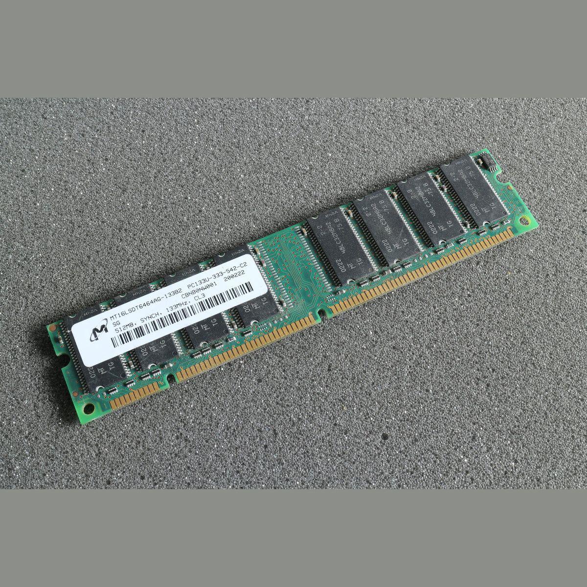 16LSDT6464AG-133B2 PC133U-542-C2 512MB Memory RAM 133Mhz