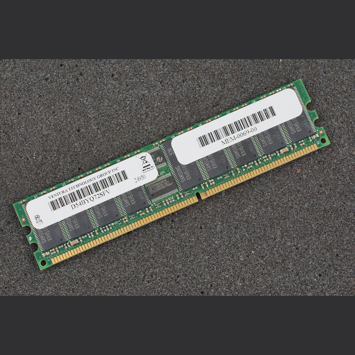 Ventura D54BYQ72SFV PC-3200R 1GB ECC Server Memory RAM MEM-0069-00